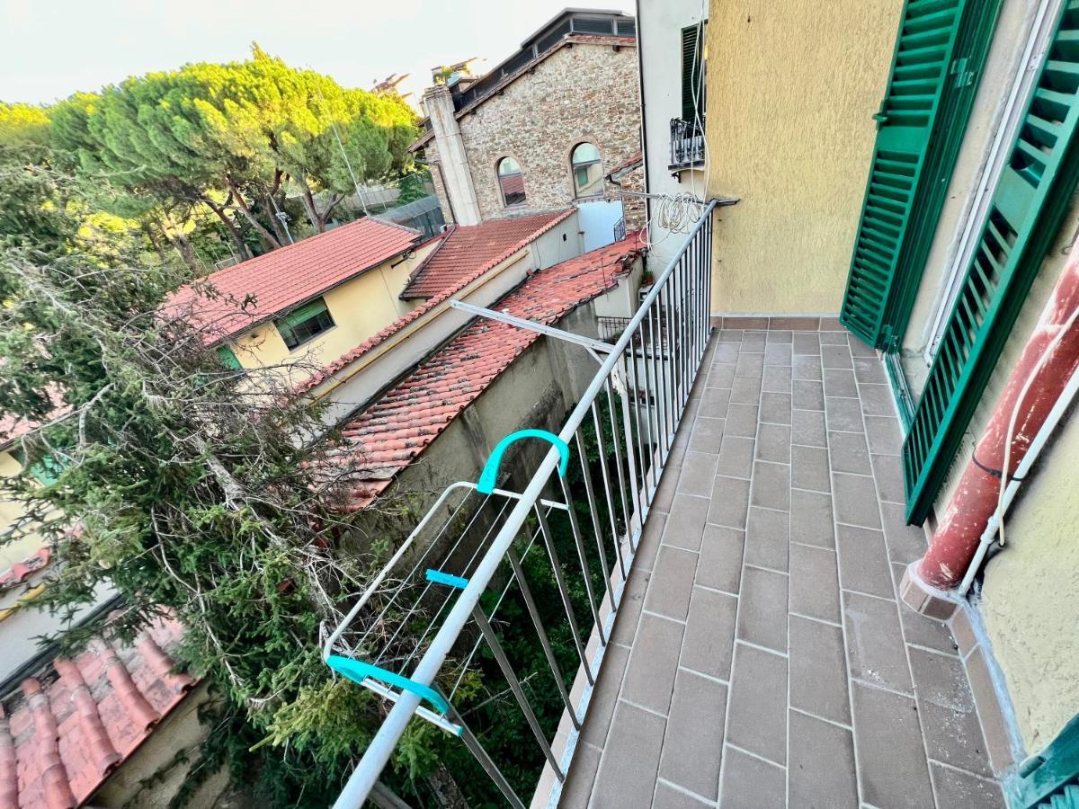 Relax & Design A Pochi Passi Dalla Stazione Флоренция Экстерьер фото